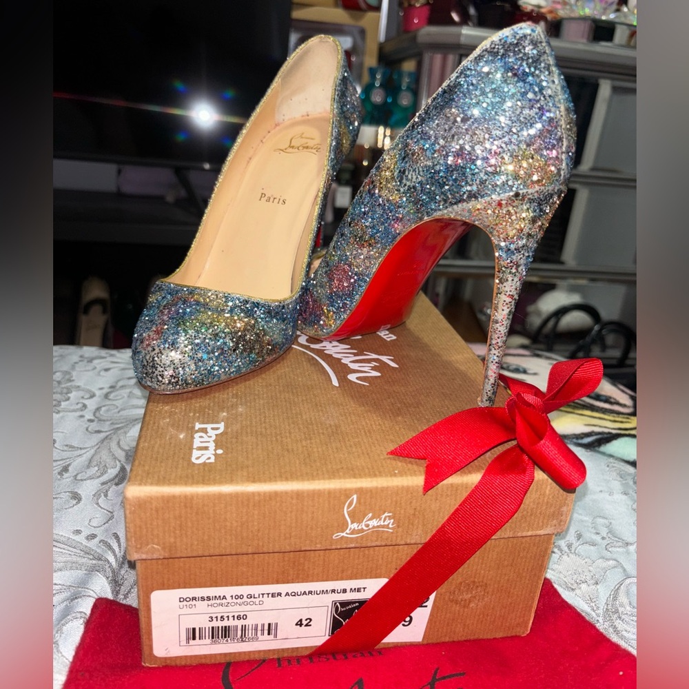 Christian Louboutins Dorissima Glitter size 41.5, 100mm.